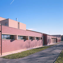 Scuola elementare a Salvaterra (RE)